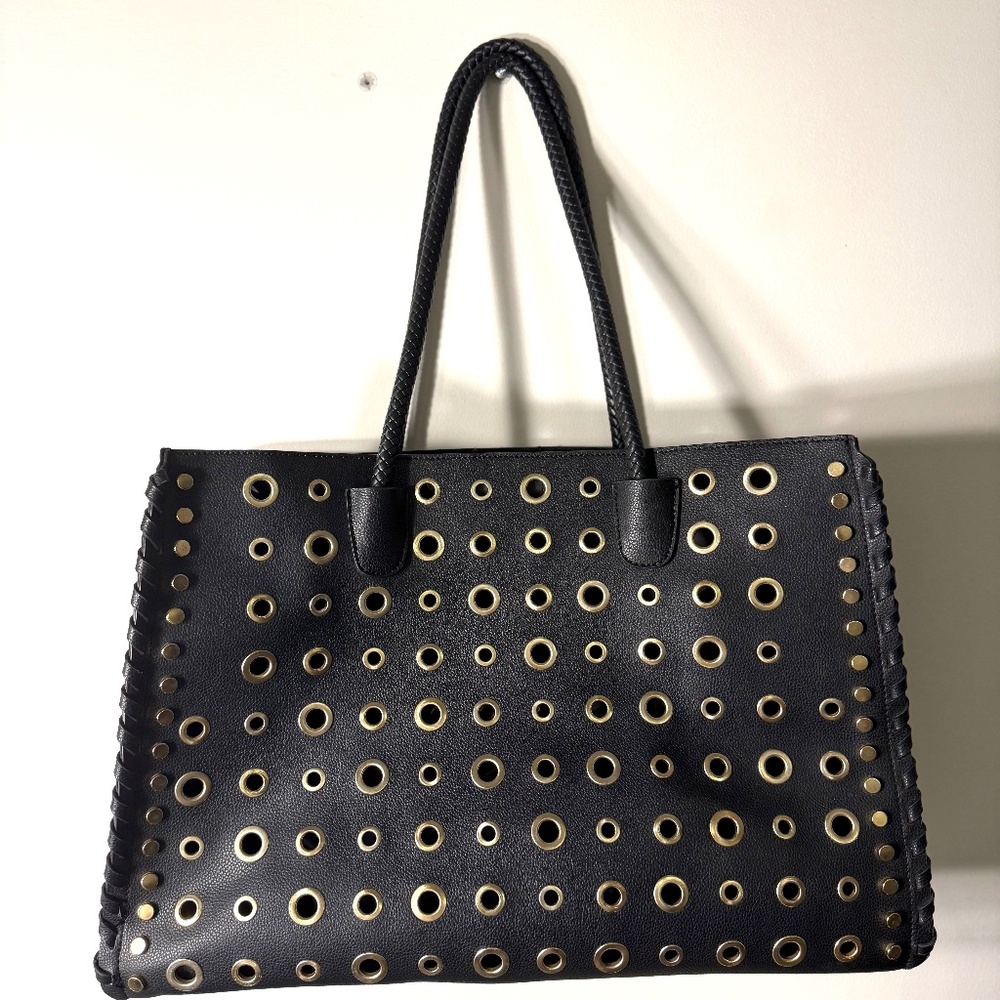 Super cool Argentine leather purse.